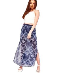 MAURICES Maxi Skirt Blue Ombre Diamond Print Chiffon Pull On Size Medium